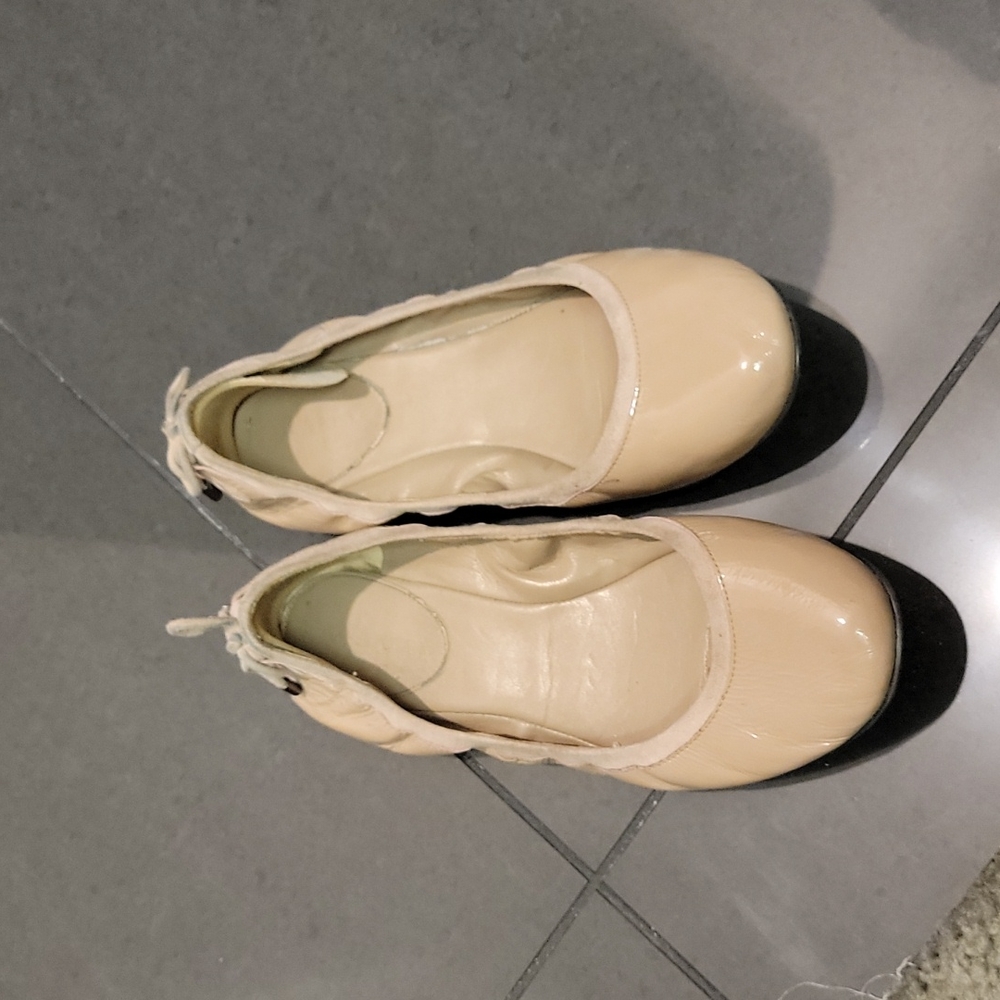 Cole Haan Maria Sharipova ballet slippers tan